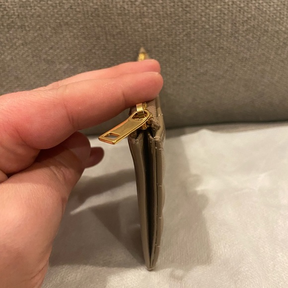 YSL Yves Saint Laurent Cassandre Quilted Card Holder Taupe - Picture 8 of 11